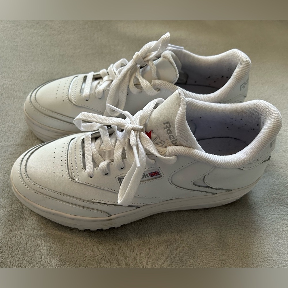 Reebok Womens Barbie Club C Extra Sneakers Size 9